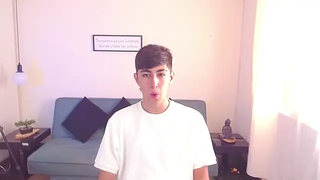 Snapshot of babymaik chatting on March 20, 2025, 1:48 pm babymaik online show from March 20, 2025, 1:48 pm