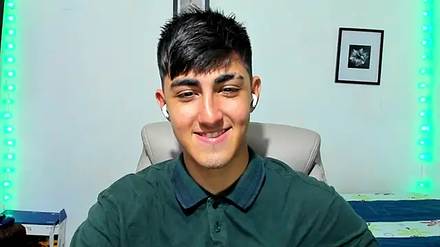 babymaik online show from November 24, 2025, 5:40 am