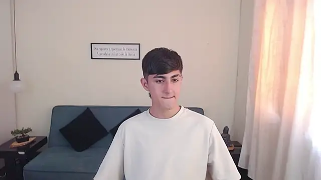 Snapshot of babymaik chatting on March 18, 2025, 7:33 pm babymaik online show from March 18, 2025, 7:33 pm