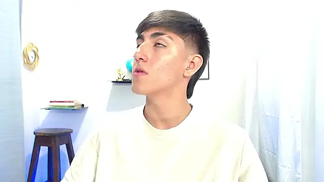 Snapshot of babymaik chatting on February 20, 2025, 8:25 pm babymaik online show from February 20, 2025, 8:25 pm