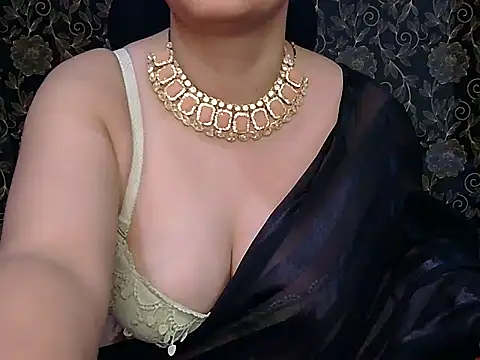 Snapshot of MilkyQueen69 chatting on March 22, 2025, 6:03 pm MilkyQueen69 online show from March 22, 2025, 6:03 pm