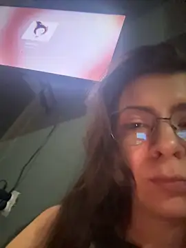 Snapshot of KittieHallo chatting on October 12, 2025, 1:56 pm KittieHallo online show from October 12, 2025, 1:56 pm