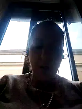 sokiee online show from March 21, 2025, 3:35 pm