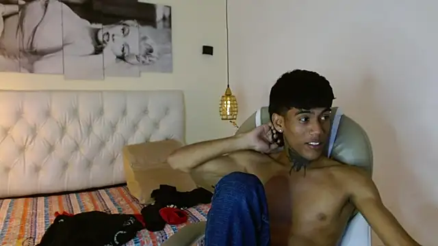 RyanKing19 online show from February 21, 2025, 6:59 pm