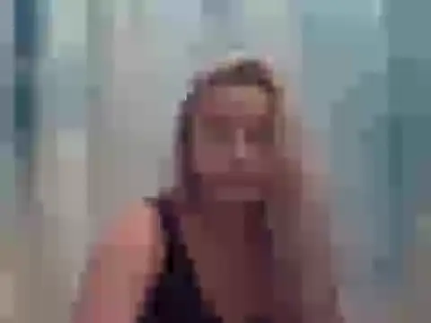 Snapshot of sexylilb17 chatting on March 11, 2025, 2:53 am sexylilb17 online show from March 11, 2025, 2:53 am