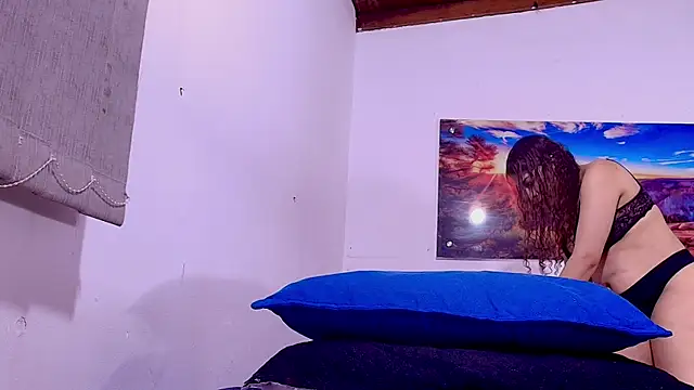 abigail fx online show from September 17, 2025, 3:08 am