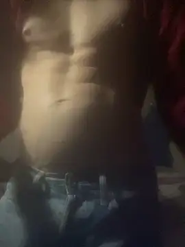 cazzone912025 online show from April 19, 2026, 2:12 am