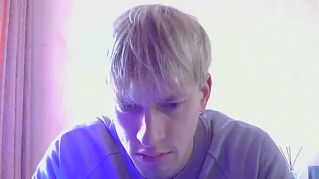 frama666 online show from April 18, 2026, 12:07 pm