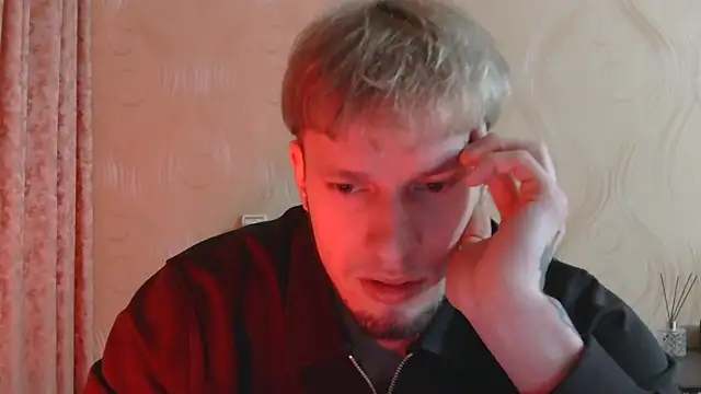 Snapshot of frama666 chatting on February 24, 2026, 10:32 pm frama666 online show from February 24, 2026, 10:32 pm