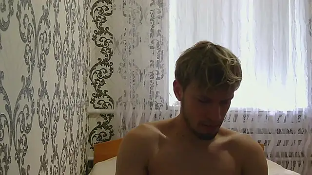 Snapshot of frama666 chatting on October 7, 2025, 8:26 am frama666 online show from October 7, 2025, 8:26 am