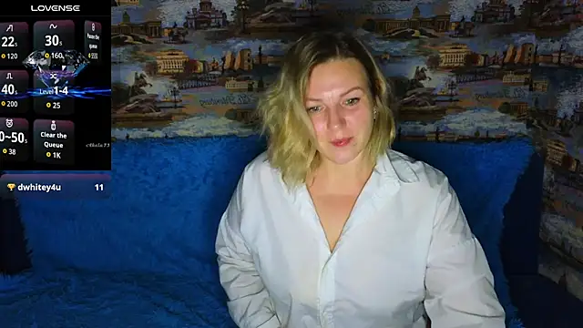 LadyLucky  online show from October 27, 2025, 1:06 am