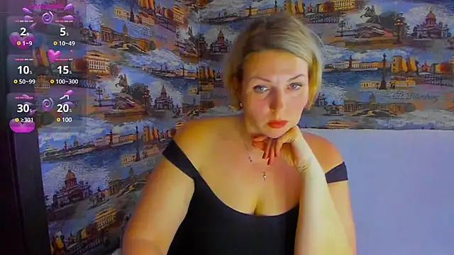 Snapshot of LadyLucky_ chatting on March 12, 2025, 2:41 am LadyLucky online show from March 12, 2025, 2:41 am