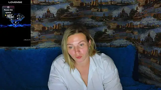 LadyLucky  online show from September 30, 2025, 3:23 am