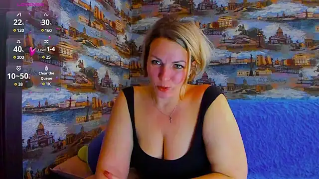 Snapshot of LadyLucky_ chatting on March 13, 2025, 2:49 am LadyLucky online show from March 13, 2025, 2:49 am