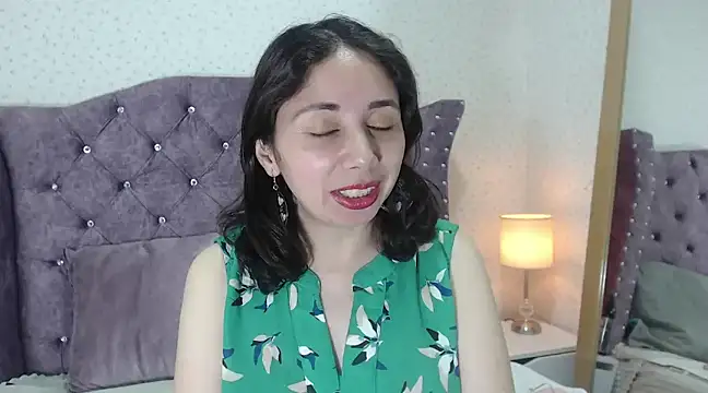 Stephanie Sun online show from March 20, 2025, 1:48 pm
