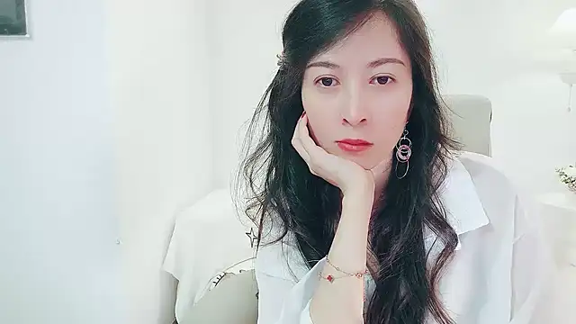 Dazzlebean online show from April 30, 2026, 2:57 pm