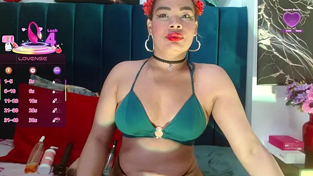 Snapshot of Mariana_star1 chatting on September 21, 2025, 4:39 am Mariana star1 online show from September 21, 2025, 4:39 am