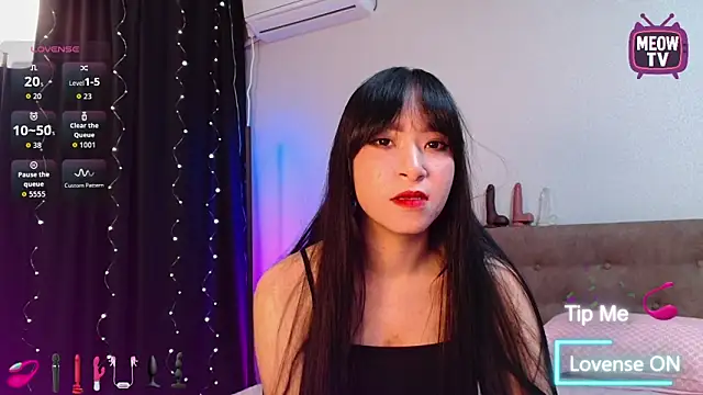 Snapshot of miyakimi0101 chatting on October 7, 2025, 11:50 pm miyakimi0101 online show from October 7, 2025, 11:50 pm