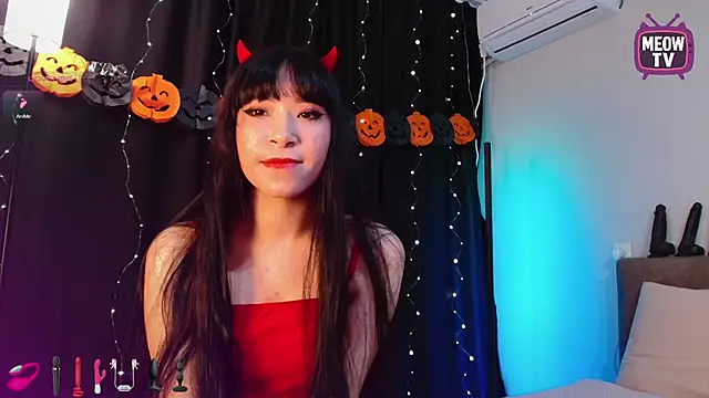 Snapshot of miyakimi0101 chatting on October 23, 2025, 12:09 am miyakimi0101 online show from October 23, 2025, 12:09 am