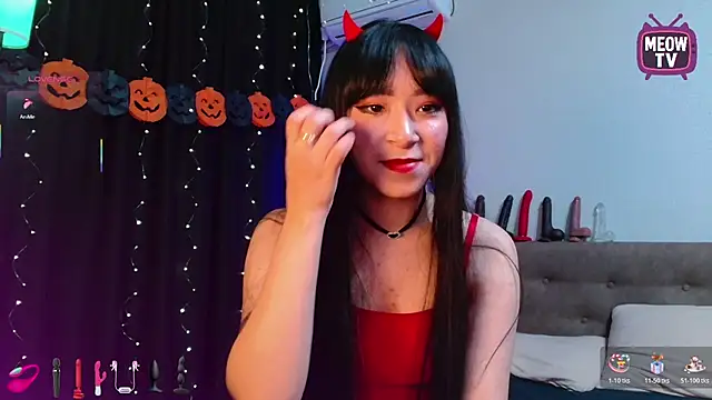 Snapshot of miyakimi0101 chatting on October 28, 2025, 12:44 am miyakimi0101 online show from October 28, 2025, 12:44 am