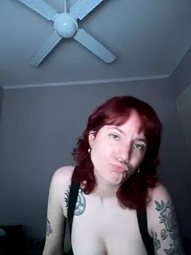 donnahouse online show from September 12, 2025, 2:01 am