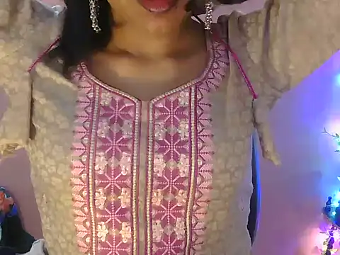 Cute Pihu01 online show from February 4, 2026, 7:42 pm