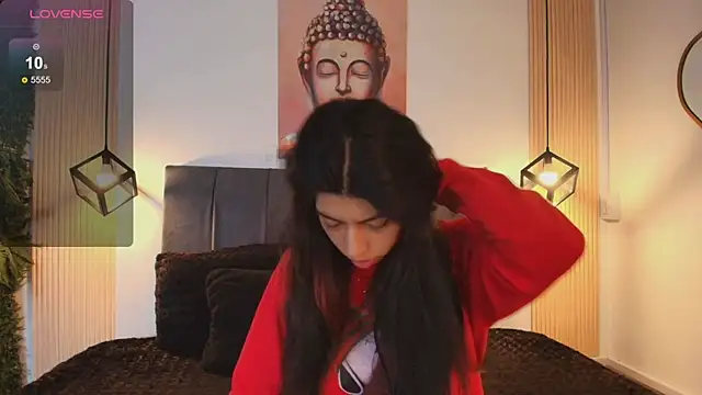 Cassie bloom online show from December 13, 2025, 8:04 pm