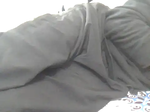 9inch hard online show from November 25, 2025, 5:24 pm