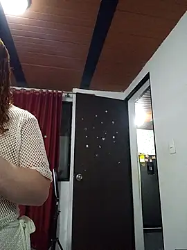 Snapshot of chanel-2025 chatting on October 16, 2025, 1:36 am chanel-2025 online show from October 16, 2025, 1:36 am