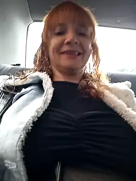 Snapshot of chanel-2025 chatting on October 10, 2025, 1:45 pm chanel-2025 online show from October 10, 2025, 1:45 pm