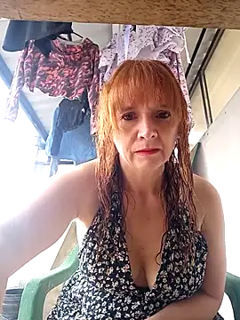 Snapshot of chanel-2025 chatting on October 1, 2025, 6:12 pm chanel-2025 online show from October 1, 2025, 6:12 pm