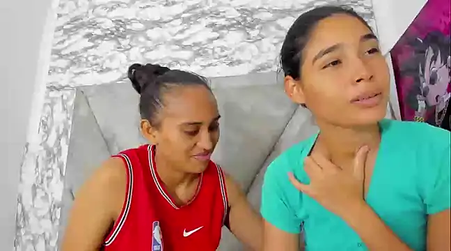 ElizaAndQuisha online show from March 2, 2025, 8:03 pm
