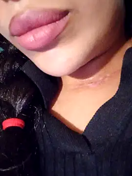 Sexlove1xo online show from November 25, 2025, 10:04 am