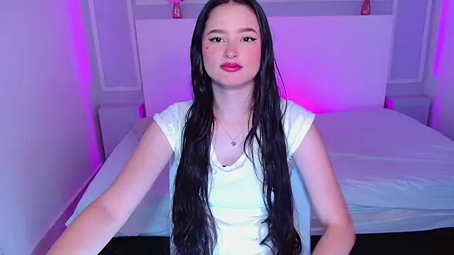 JasmineBella0 online show from March 9, 2025, 5:55 am