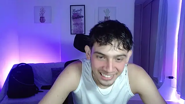 SebasxxL1 online show from March 11, 2025, 10:42 pm