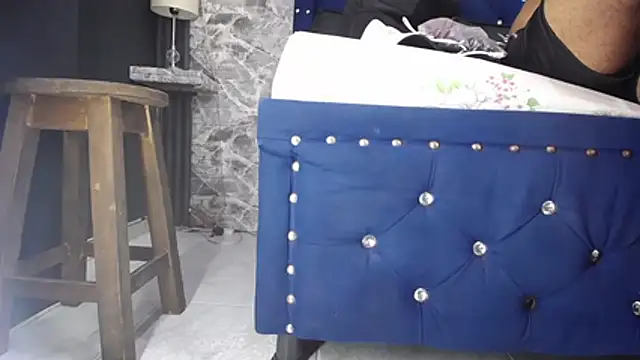 Snapshot of miha_sex91 chatting on February 4, 2026, 12:00 pm miha sex91 online show from February 4, 2026, 12:00 pm