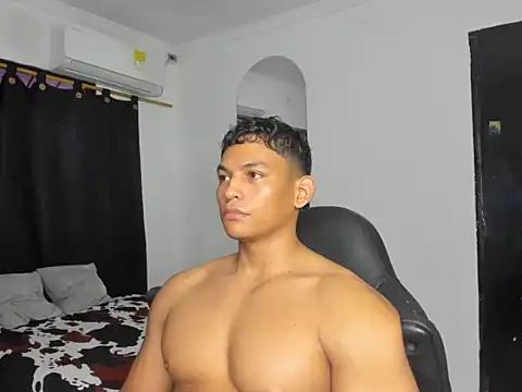 bigger ragnarsson online show from February 19, 2026, 8:28 pm