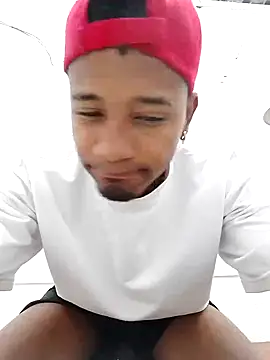 Liam Canales online show from March 9, 2025, 3:01 am