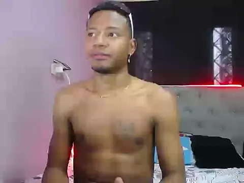 Liam Canales online show from February 20, 2025, 8:36 pm