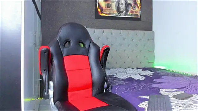 Snapshot of luigi_hot_ chatting on September 26, 2025, 3:24 am luigi hot online show from September 26, 2025, 3:24 am