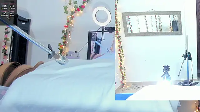 Snapshot of Genesis_Love__ chatting on September 11, 2025, 9:31 am Genesis Love online show from September 11, 2025, 9:31 am