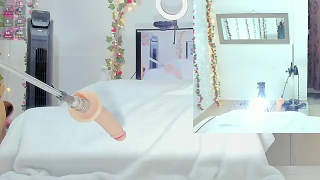 Snapshot of Genesis_Love__ chatting on October 6, 2025, 9:32 am Genesis Love online show from October 6, 2025, 9:32 am