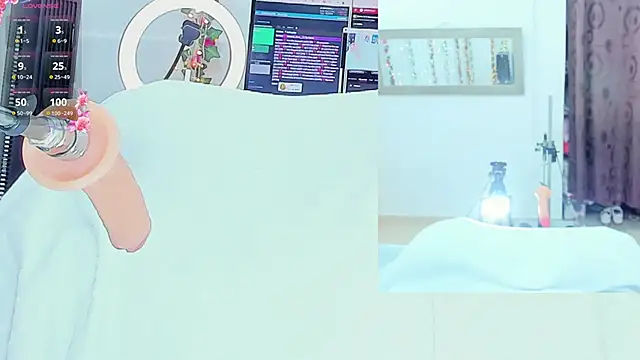 Snapshot of Genesis_Love__ chatting on March 20, 2025, 12:43 pm Genesis Love online show from March 20, 2025, 12:43 pm