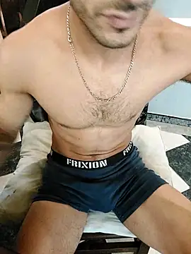 Pibesavio online show from September 18, 2025, 8:34 pm