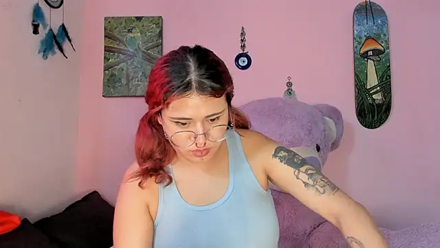 Snapshot of Maddy_Jhonsson chatting on March 2, 2026, 10:38 pm Maddy Jhonsson online show from March 2, 2026, 10:38 pm