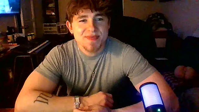 Snapshot of JCstrings chatting on March 23, 2025, 6:47 am JCstrings online show from March 23, 2025, 6:47 am