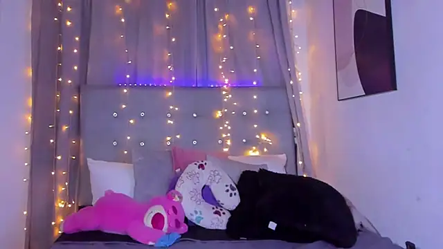 Snapshot of Anaroussew02 chatting on September 27, 2025, 3:34 am Anaroussew02 online show from September 27, 2025, 3:34 am