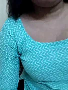RICHA 0 online show from March 7, 2025, 6:54 pm