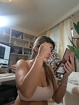 Bella Posh online show from January 7, 2026, 12:54 pm