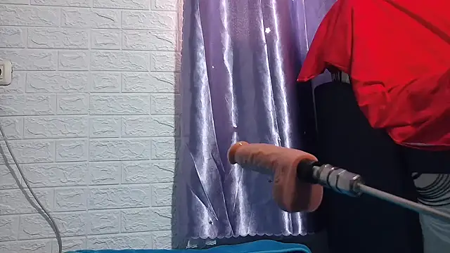 Ramona870 online show from April 12, 2026, 8:17 am